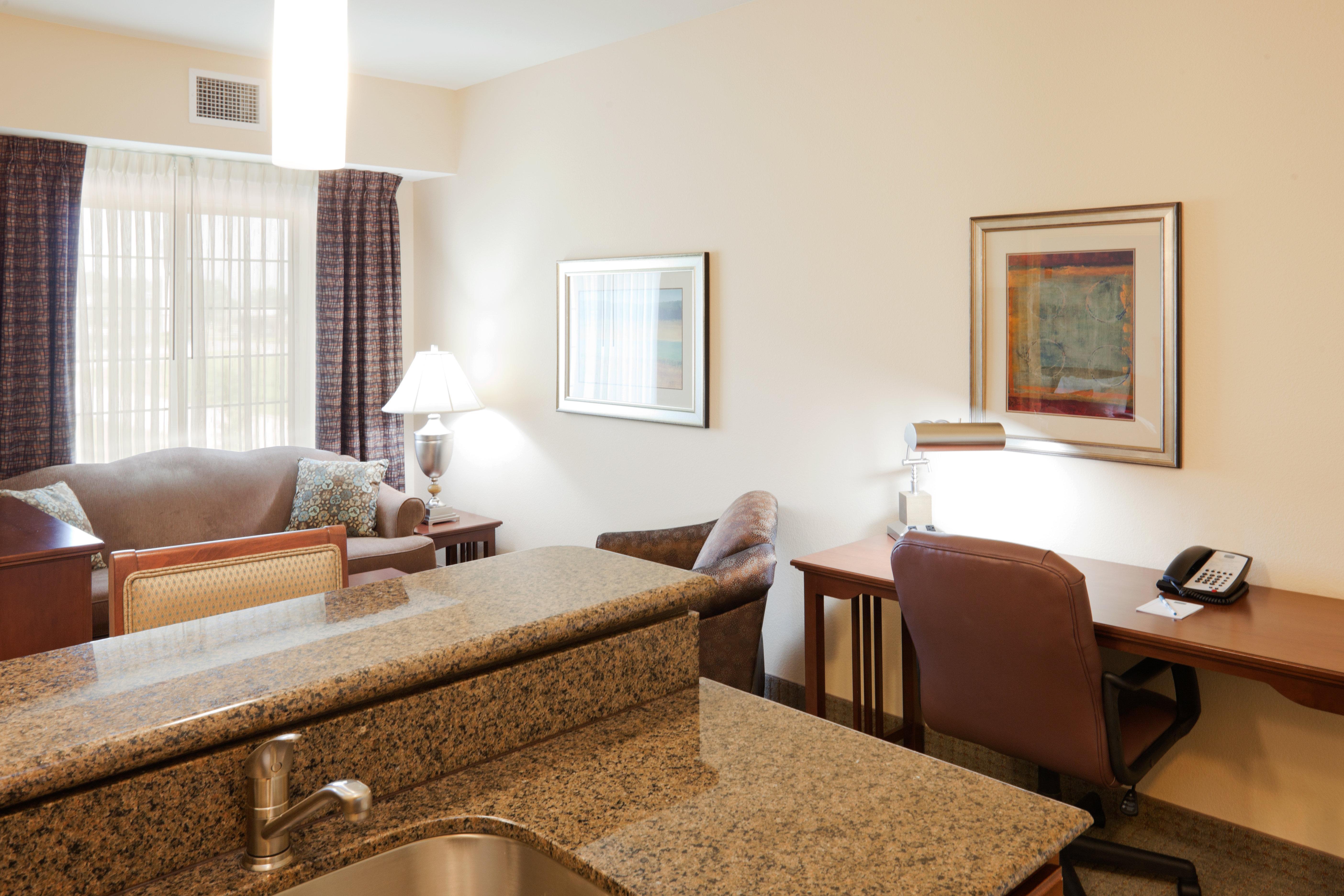 Staybridge Suites Lafayette-Airport By Ihg Oda fotoğraf